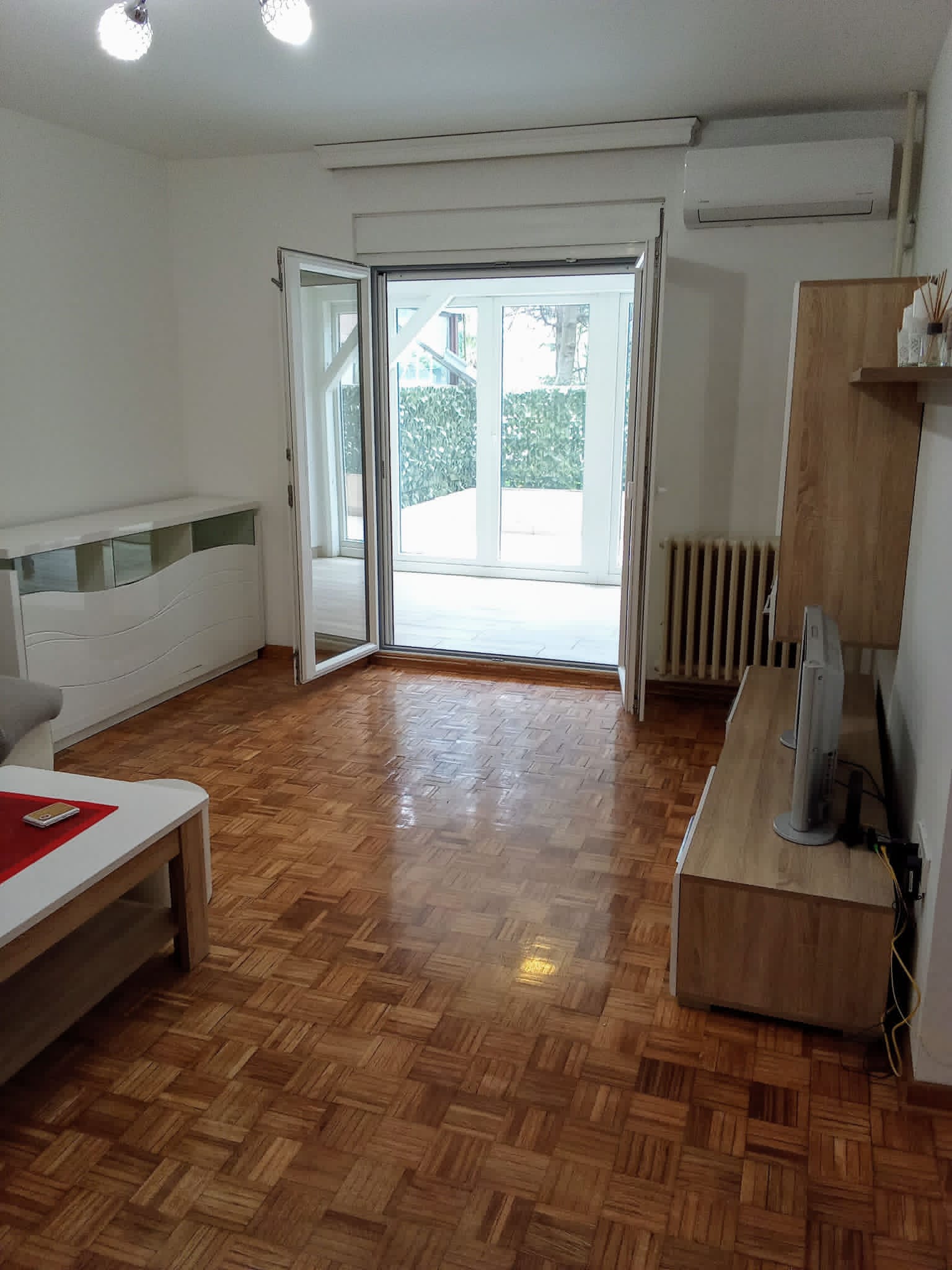 Prodaja stan Vracar Park Slavija Cuburski Neimarsk