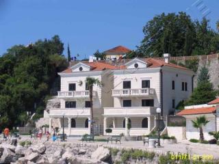 kuće   Herceg Novi  -    