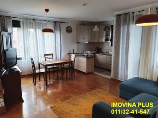 stanovi   Beograd  -    Ostoje Živkovića