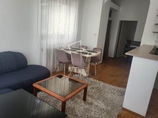 stanovi   Beograd  Dedinje    Bulevar kneza Aleksandra Karađorđevića