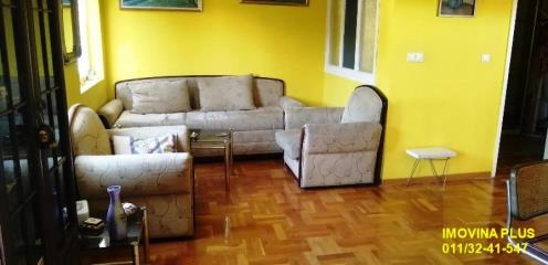stanovi   Beograd  Karaburma    Dragoslava Srejovića