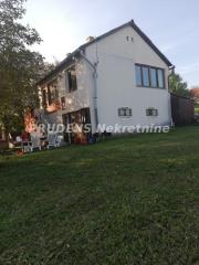 kuće   Vrdnik  -    