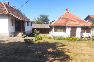 kuće   ŠUMADIJSKI OKRUG  Progoreoci    