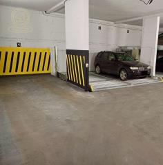 garaža   Beograd  Pašino i Lekino brdo    Pašmanska