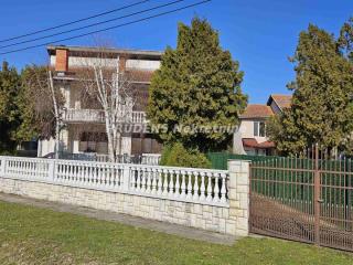 kuće   Beograd  -    