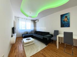 stanovi   Beograd  Vukov spomenik    Đuke Dinić