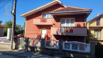 kuće   Niš  -    
