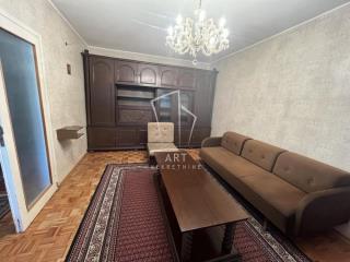 stanovi   Beograd  Hotel Yu i Stari merkator    Gramšijeva