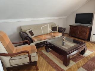 stanovi   Beograd  Višnjička banja    Lovačka