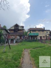 kuće   Vrdnik  -    