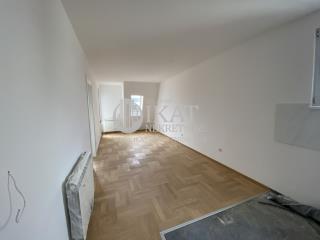 stanovi   Beograd  Mirijevo I II III IV    Koste Nađa