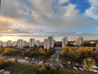 stanovi   Beograd  Savski blokovi (44 45 70 70a)    Gandijeva