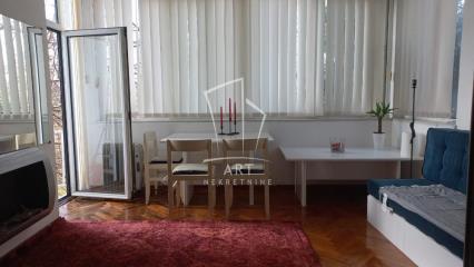 stanovi   Beograd  Dedinje    Augusta Cesarca