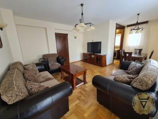 stanovi   Beograd  Hram    Stojana Protića