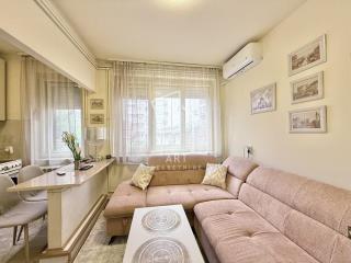 stanovi   Beograd  Lion    Ravanička