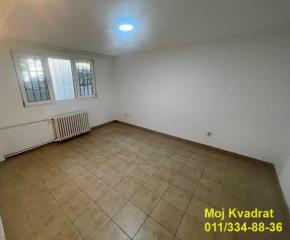 stanovi   Beograd  Banovo brdo    Požeška