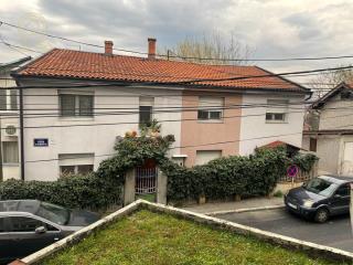 kuće   Beograd  Karaburma    