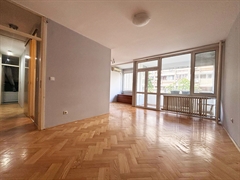 stanovi   Beograd  Sava centar (Blok 19 do 23)    Milentija Popovića