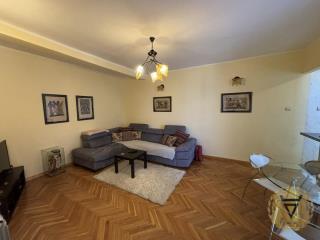 stanovi   Beograd  Hram    Katanićeva