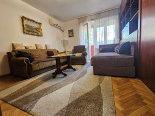 stanovi   Beograd  Cerak    Jablanička