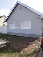 kuće   Bečej  -    