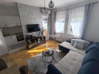 stanovi   Novi Sad  -    