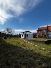 plac   Inđija  -    