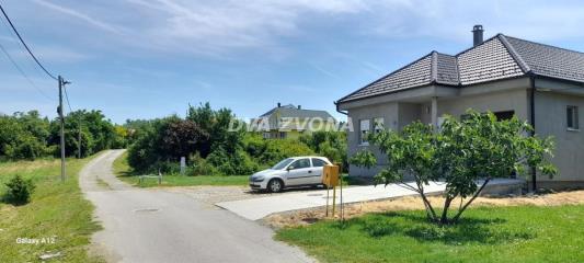 plac   Novi Sad  -    