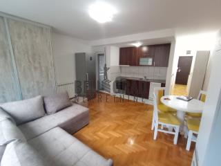 stanovi   Beograd  Banovo brdo    Steve Todorovića