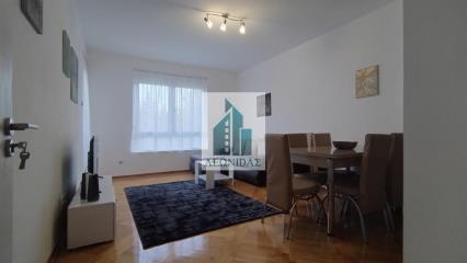 stanovi   Niš  -    