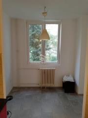 stanovi   Beograd  Banovo brdo    Kraljice Katarine