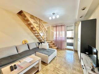 stanovi   Beograd  Banovo brdo    Toše Jovanovića