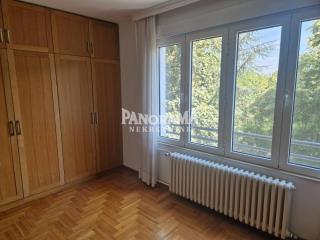 stanovi   Beograd  Dedinje    Kronštatska