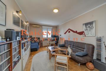 stanovi   Beograd  Savski blokovi (44 45 70 70a)    Nehruova