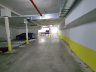 garaža   Beograd  Bulbuder    Mehmeda Sokolovića