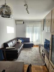 stanovi   Beograd  -    
