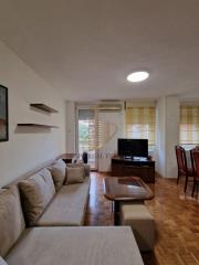 stanovi   Novi Sad  -    