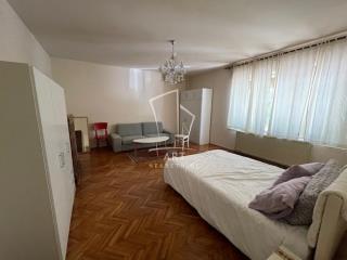 stanovi   Beograd  Dedinje    Kronštatska