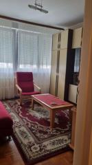 stanovi   Beograd  Zemun centar    Miće Radakovića