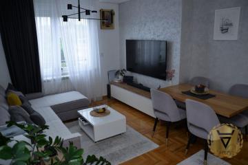 stanovi   Beograd  Banjica I II    Bulevar JNA