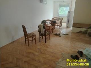 kuće   Beograd  Surčin naselje    Ilije Radojčića Zeca