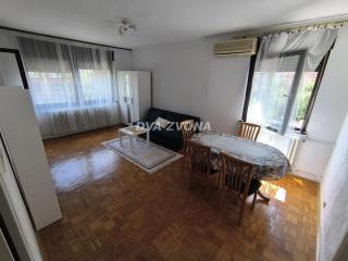 stanovi   Novi Sad  -    