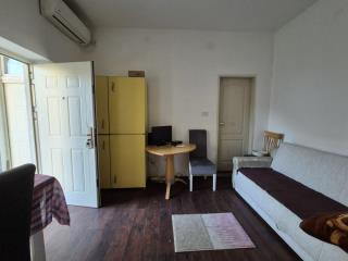 stanovi   Jagodina  -    