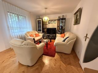 kuće   Jagodina  -    