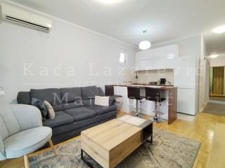 stanovi   Beograd  Pašino i Lekino brdo    Varvarinska