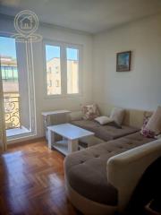 stanovi   Beograd  Karaburma    