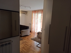 stanovi   Beograd  Voždovačka Crkva    Jove Ilića
