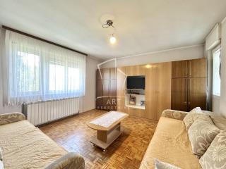 stanovi   Beograd  Padinska Skela    Jabučki rit