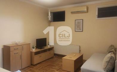 stanovi   Beograd  Julino brdo    Petra Lubarde