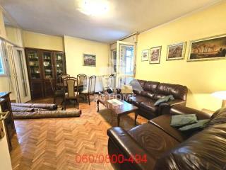 stanovi   Beograd  Vukov spomenik    Vojvode Brane